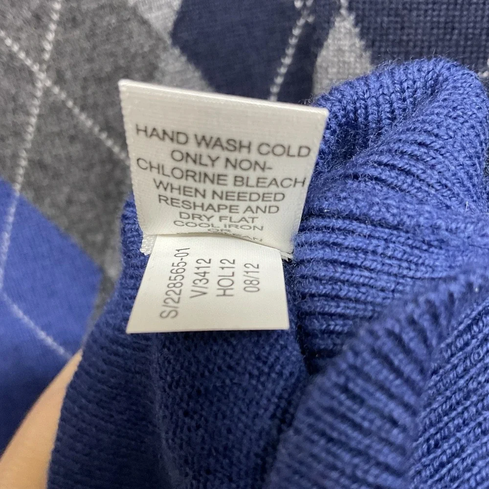 BANANA‎ REPUBLIC SWEATER MENS Large BLUE ARGYLE V-NECK 100% MERINO WOOL
